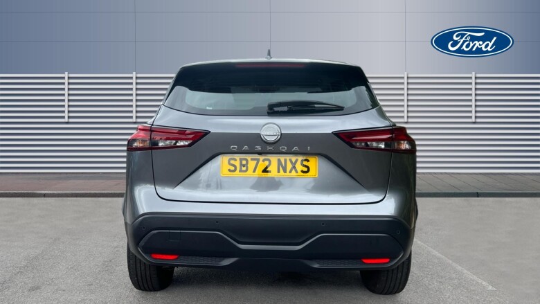 Nissan Qashqai 1.3 DiG-T MH Acenta Premium 5dr Petrol Hatchback